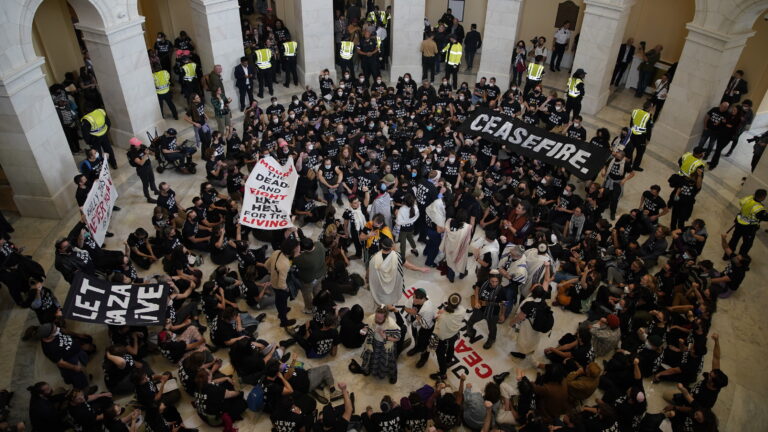 18israel-hamas-live-capitolprotest-klbm-videoSixteenByNine3000